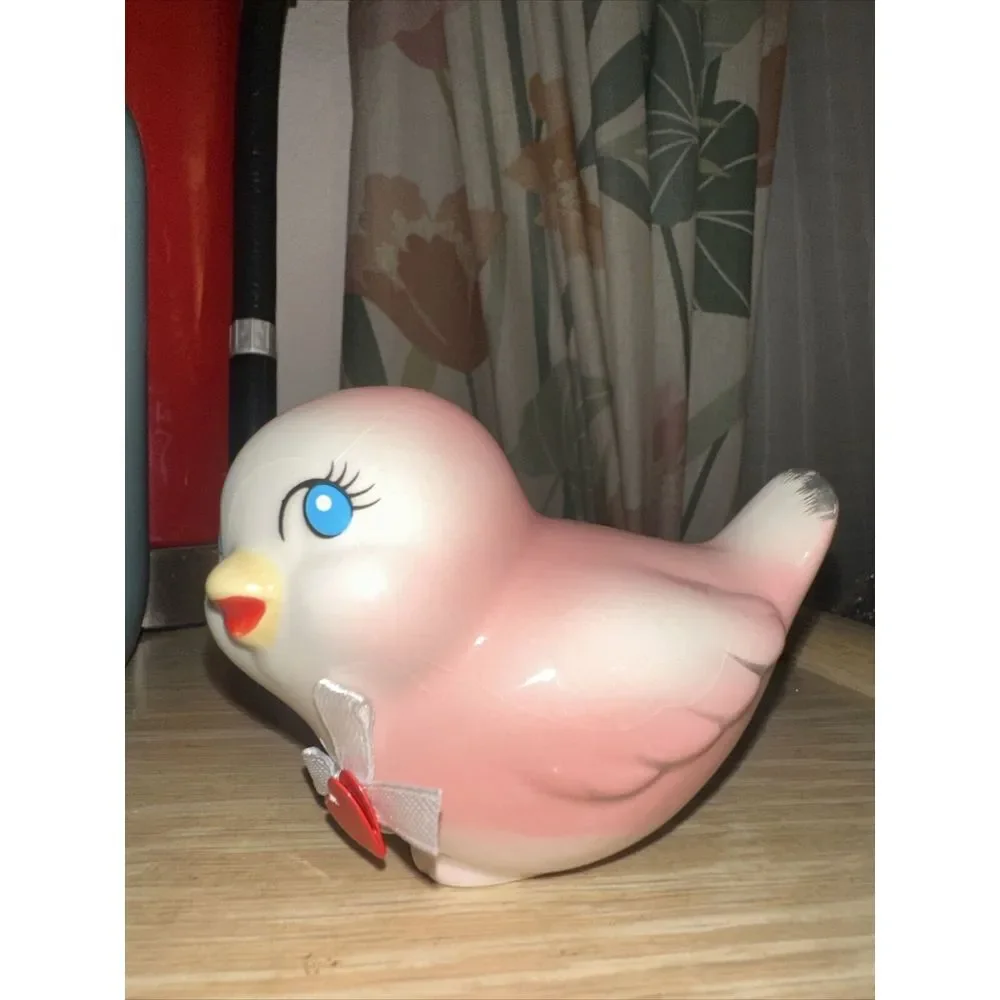 Valentine Love Bird (Straight)‎ Ceramic Pink Target Spritz